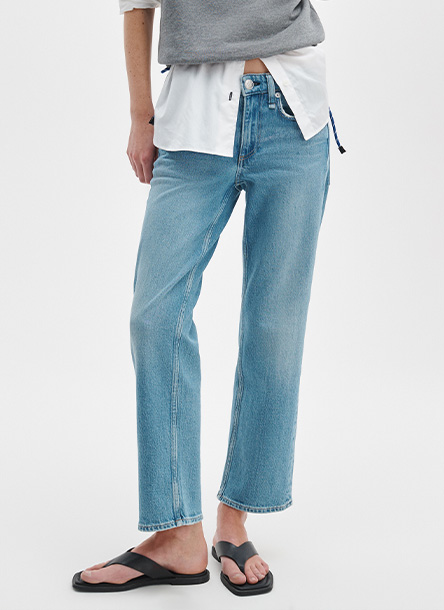 Straight Jeans