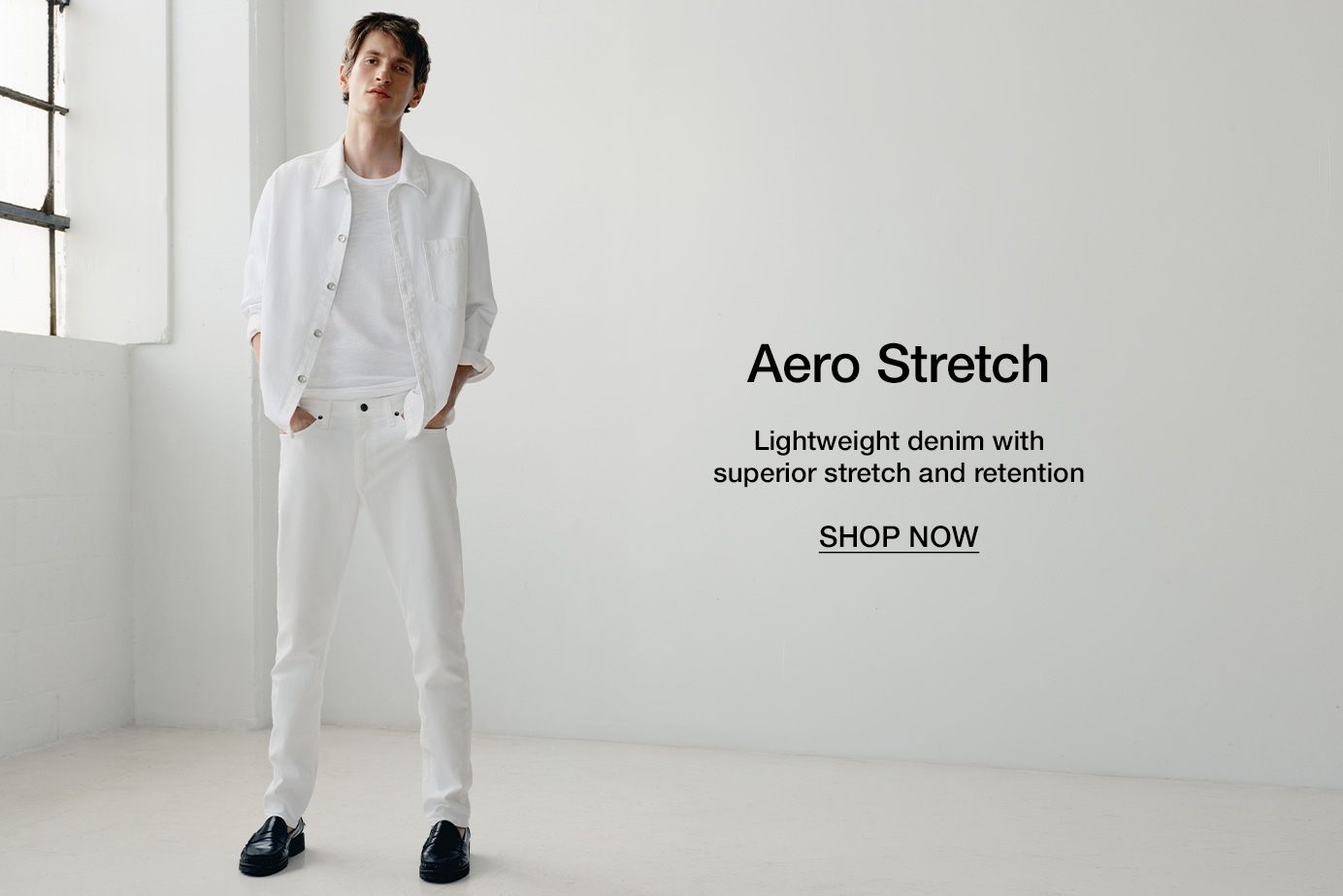 Aero Stretch. Lightweight denim with superior stretch and retention